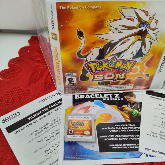 Pokemon Sun & Moon (Nintendo 3DS Games) Complete w/Inserts Tested **READ** - Picture 2 of 9